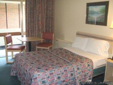 Regency Inn And Conference Center Clinton Room photo